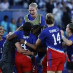 Su lugar está con Mariah