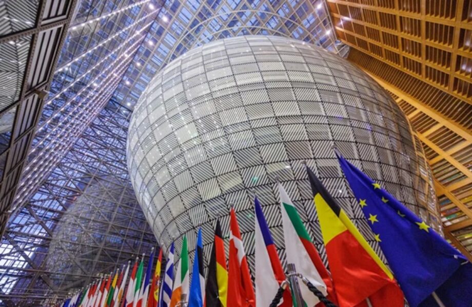 La Unión Europea pone su enfoco en lazos estratégicos: líderes de la UE se reúnen en Bruselas para debatir el futuro de las relaciones con EE.UU.